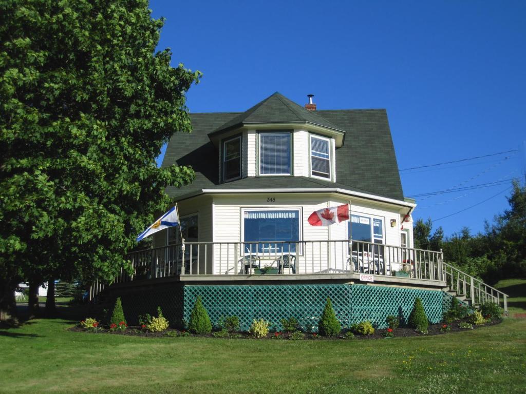 Basinview Motel Smiths Cove Экстерьер фото