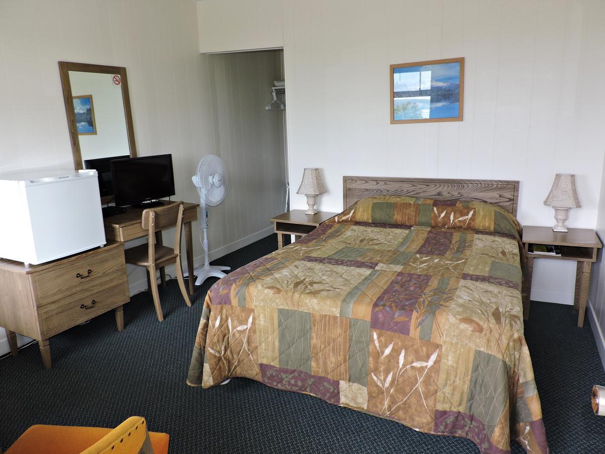 Basinview Motel Smiths Cove Экстерьер фото