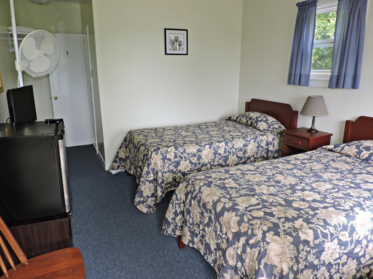 Basinview Motel Smiths Cove Экстерьер фото